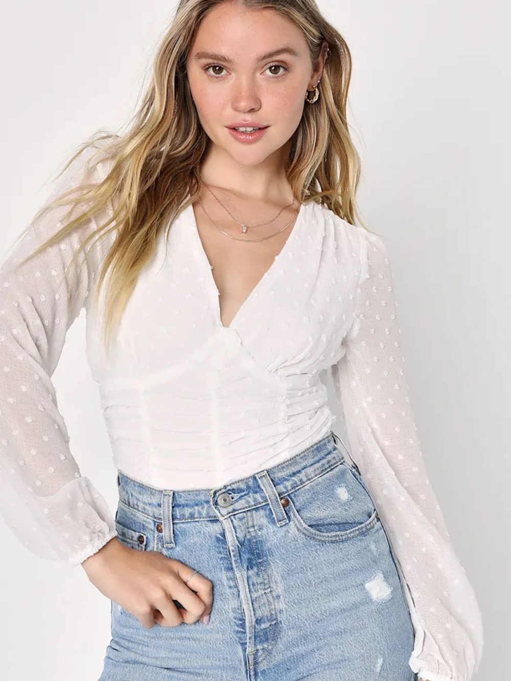Lulu's White Dobby Textured V-Neck Long Sleeve Top